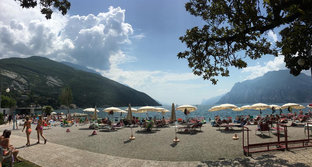 Hotel Benaco Torbole Sul Garda Zewnętrze zdjęcie